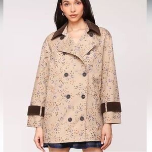 Avec Les Filles Tan Autumn Ditsy
Floral Trench Coat Medium